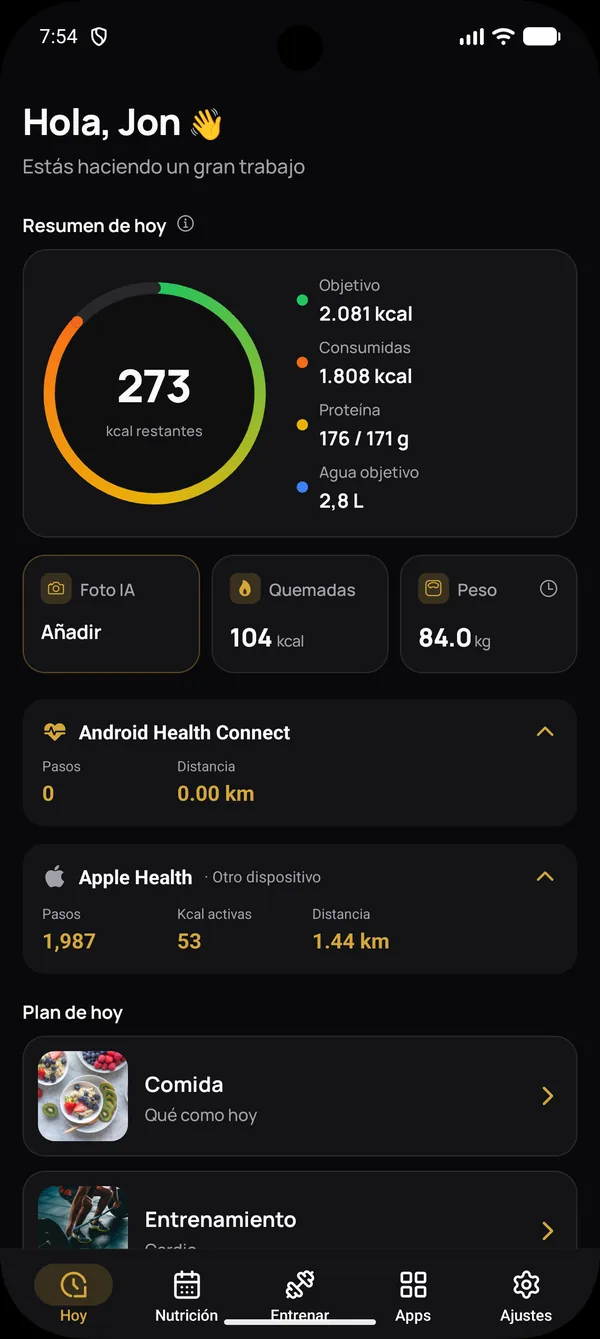 FitCoachLab home screen with the daily summary