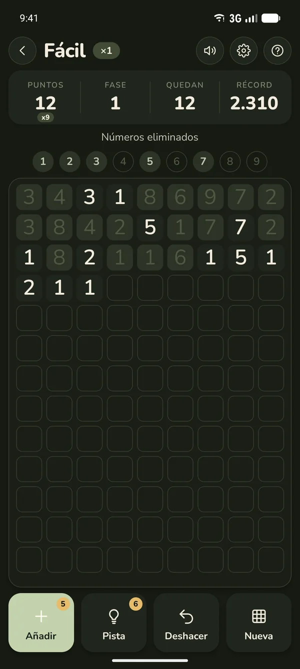 Hamarka game board in dark mode